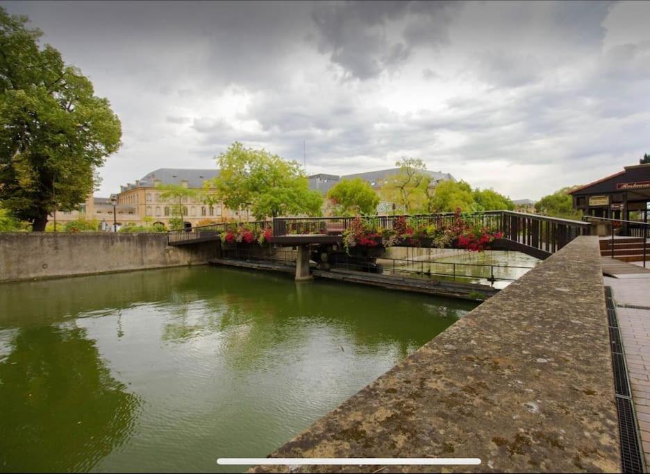 Superbe Appartement En Plein Coeur De Metz. Exteriör bild